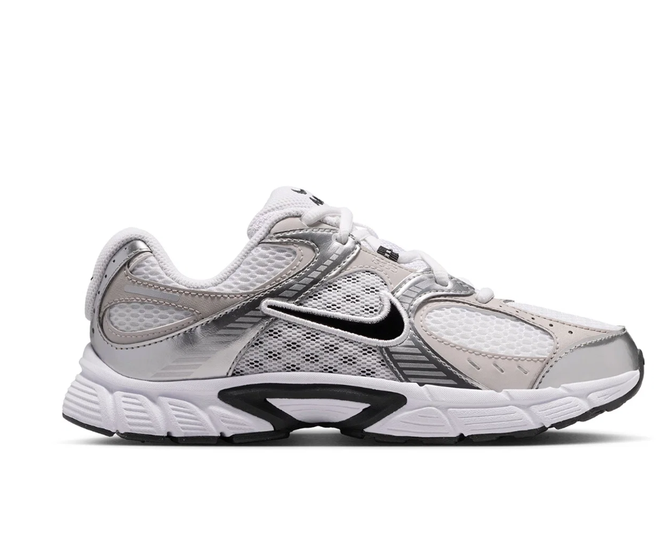 Nike V5 Rnr (Gs) Çocuk Beyaz Sneaker Ayakkabı HQ6411-100