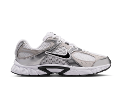 Nike V5 Rnr (Gs) Çocuk Beyaz Sneaker Ayakkabı HQ6411-100