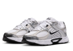 Nike V5 Rnr (Gs) Çocuk Beyaz Sneaker Ayakkabı HQ6411-100