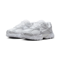Nike V5 Rnr Kadın Beyaz Sneaker Ayakkabı HQ7901-102