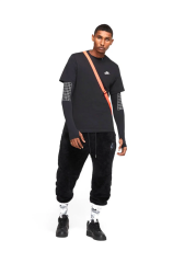 Nike Sportwear Erkek Siyah Sıfır Yaka Tişört  AR4997-013