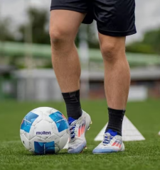 MOLTEN FIFA QUALITY PRO Sertifikalı Futbol Topu F5N3555-K