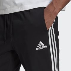 adidas ESSENTİALS SİNGLE JERSEY TAPERED OPEN HEM 3-STRİPES EŞOFMAN ALTI GK8995