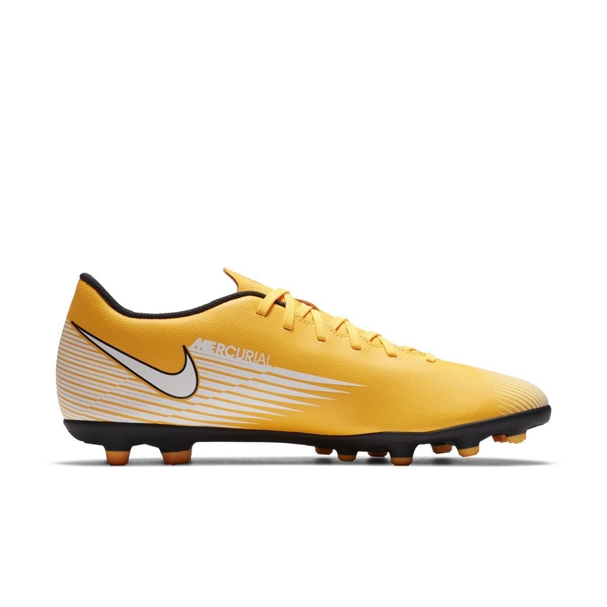 NİKE MERCURİAL VAPOR 13 CLUB ERKEK SARI KRAMPON (AT7968-801)
