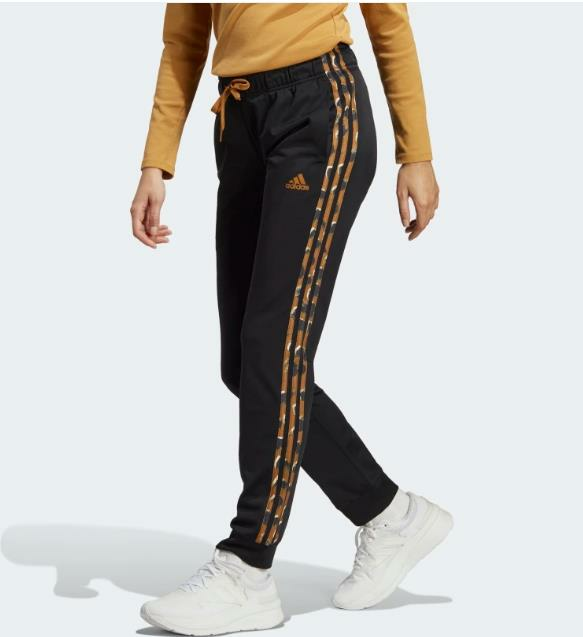 adidas Primeegren Essentials Warm-Up Slim Tapered 3- Stripes Eşofman Altı IC0694