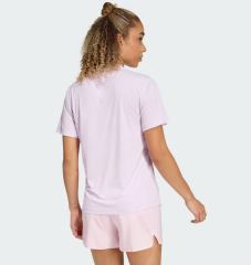 adidas Running Essentials Brand Love Kadın Pembe Yuvarlak Yaka Tişört KA0281