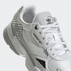 Adidas EF4983 FALCON W Kadın Günlük Ayakkabı